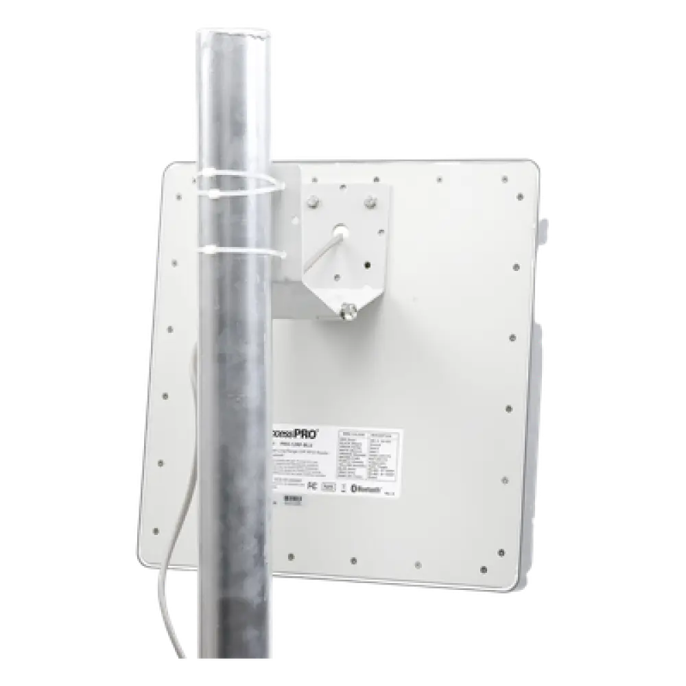 Lector RFID UHF / Alcance 12 m (39.4 ft) / Antena 12 dBi / Bluetooth / Wiegand 26 Bits / -20 a 80 °C