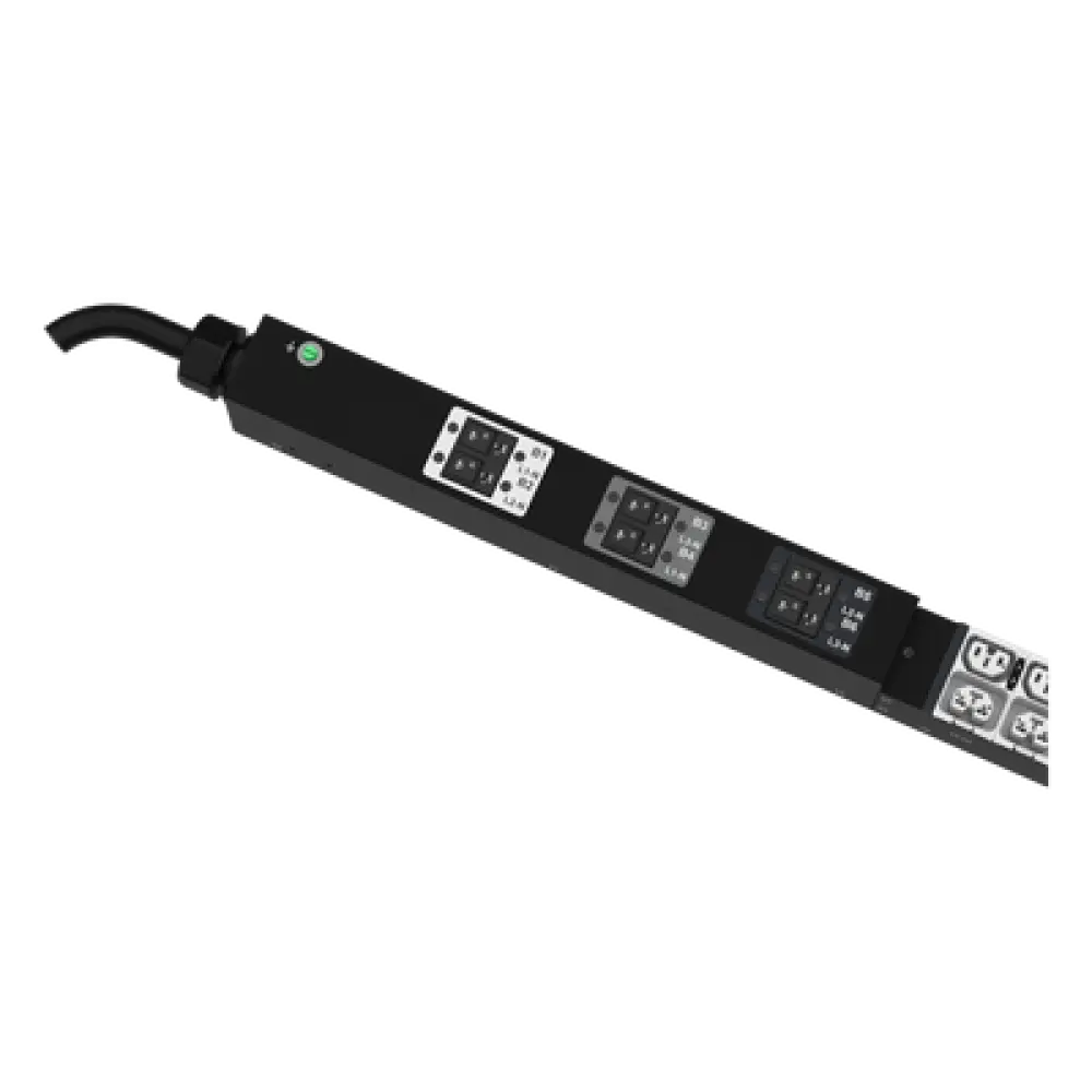 PDU Monitoreable y Switchable / 48 Salidas C13/C15/C19/C21 / Entrada IEC 60309 3P+N+E 6h 30A/32A / 240 Vca / Instalación Vertical