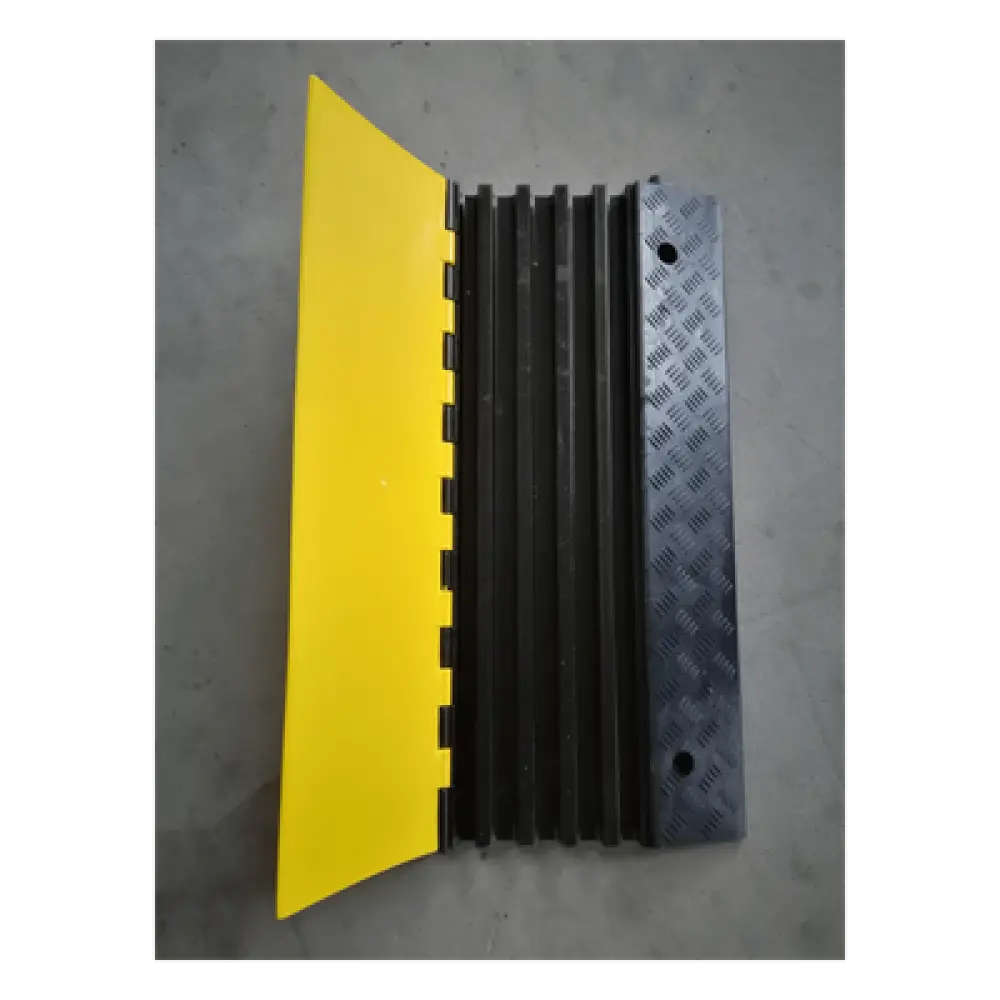Protector de Cable / 5 Canales / Capacidad 4.6 Toneladas / Canal 38x35 mm / Longitud 90 cm / Rango -45℃ a 60℃