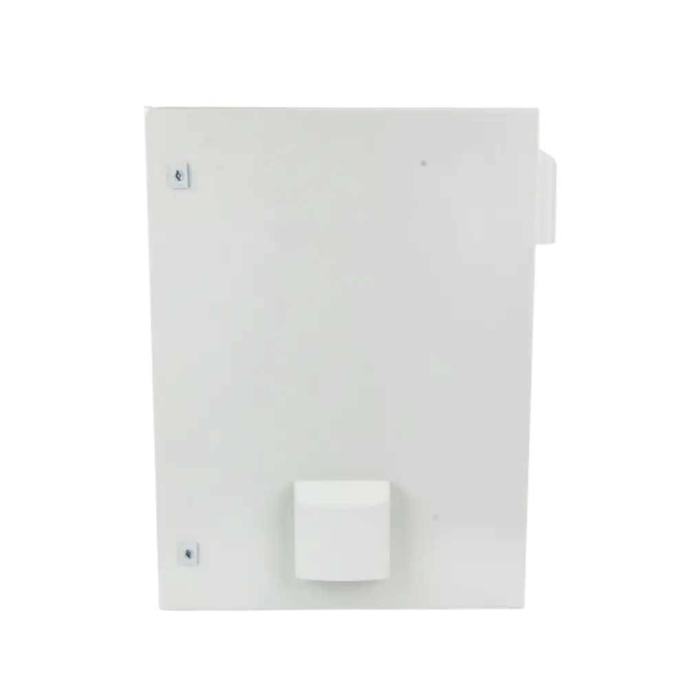 Gabinete Ventilado de Acero IP55 Uso en Exterior (600 x 800 x 300 mm) con Placa Trasera Interior Metálica y Compuerta Inferior Atornillable. Incluye Ventilador, Ventilas, filtros, Chapas y Llave T
