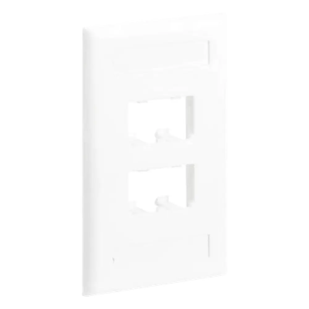 Placa de Pared Vertical / 4 Puertos Mini-Com / Diseño Inclinado / 2.75 x 4.5 in / ABS / Blanco