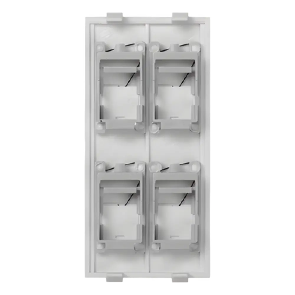 Placa Plana de Voz y Datos con Guardapolvo / 4 Puertos Keystone / Color Blanco / 108 x 52 mm / 5 mm Profundidad / Compatible Cajas Pavimento