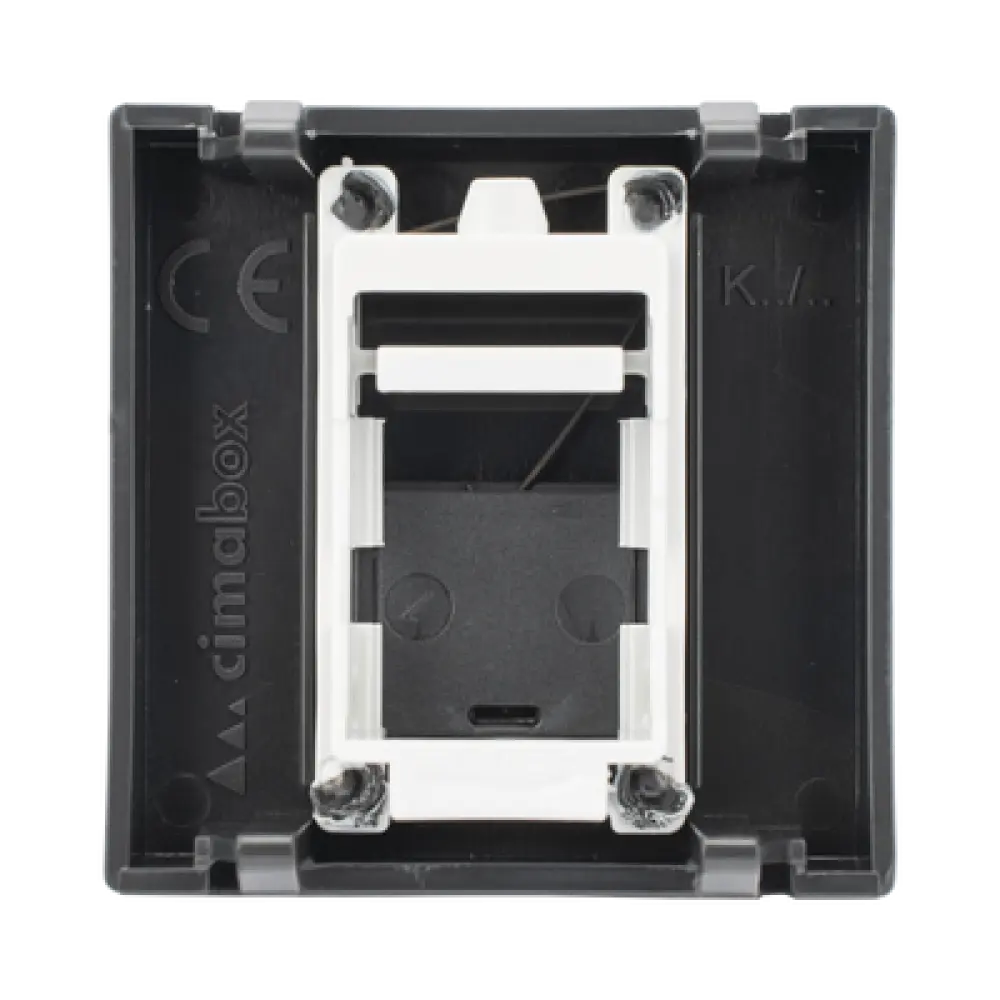 Módulo para Tomacorriente Euroamericano / Color Negro / 45x45 mm (1.77 x 1.77 pulgadas) / Compatible con Torres y Cajas para Escritorio