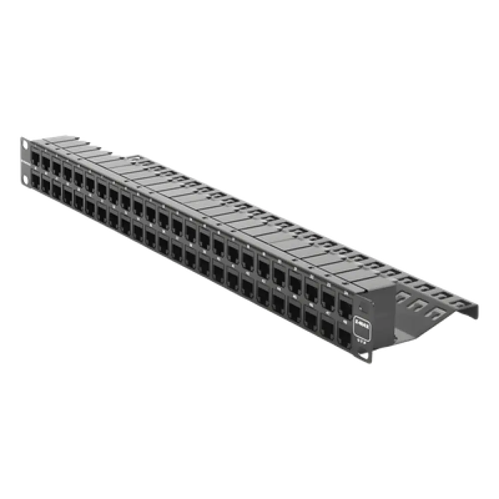 Patch Panel UTP / 48 Puertos Cat 6 / Plano 1UR / 19" Rack / Acero Negro / 4.3 x 19 x 1.7 in