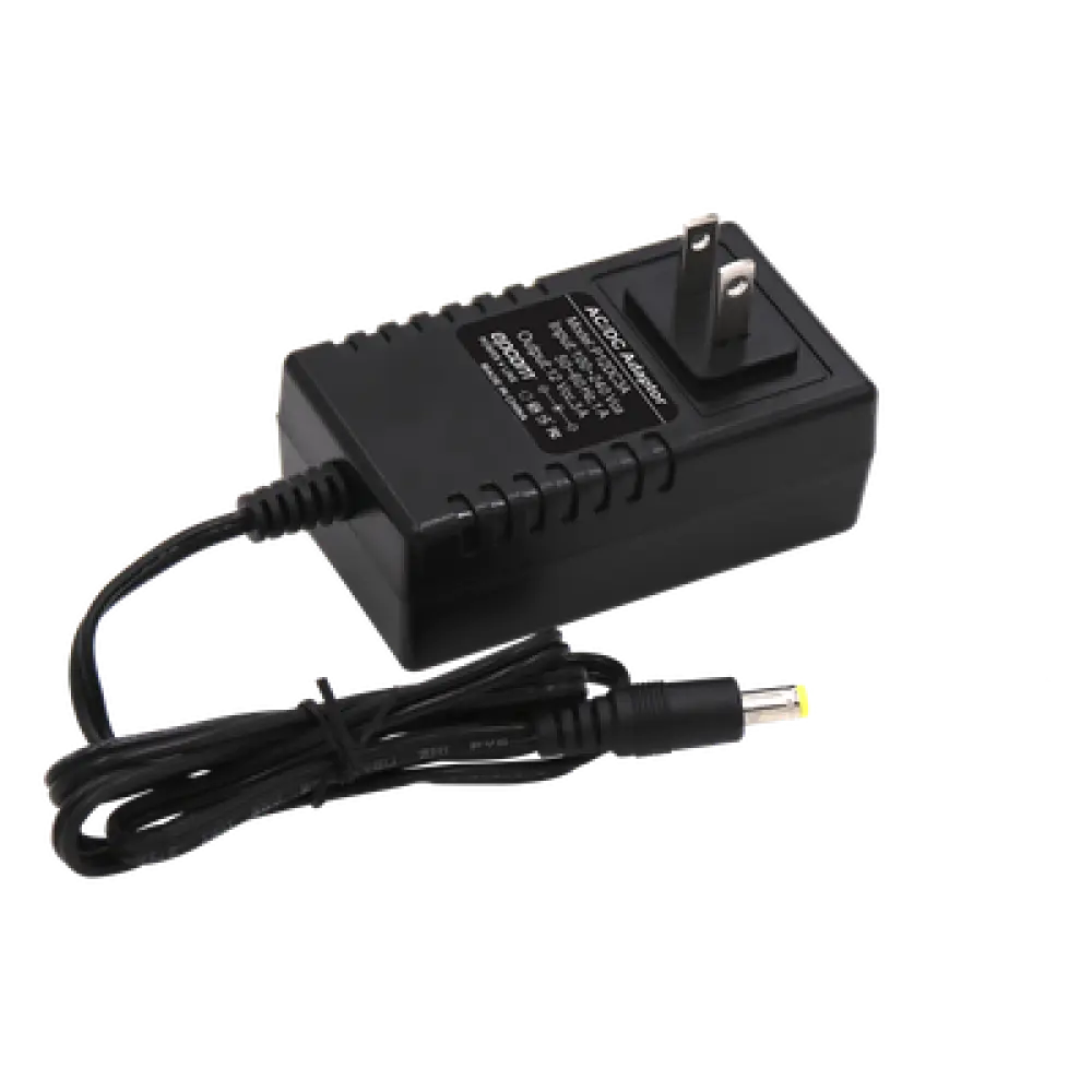 Fuente de Poder / 12 VCC / 3 A / Entrada 100-240 VCA / -20°C a 45°C / 88 x 50 x 35 mm