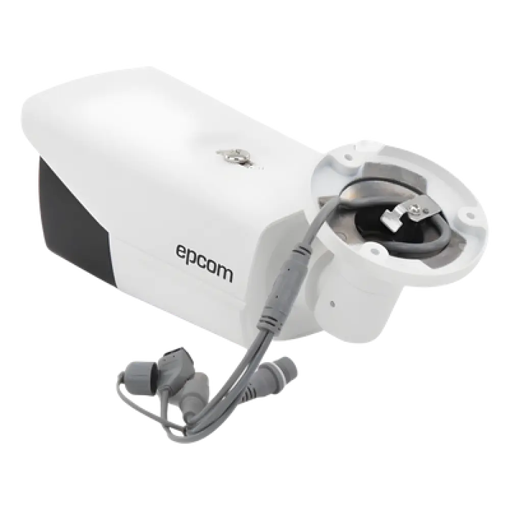 Cámara Bullet TURBOHD 4K / Lente Mot. 2.7 a 13.5 mm / IR EXIR 80 m / 262 ft / IP67 / 12 Vcc - 24 VCA / dWDR