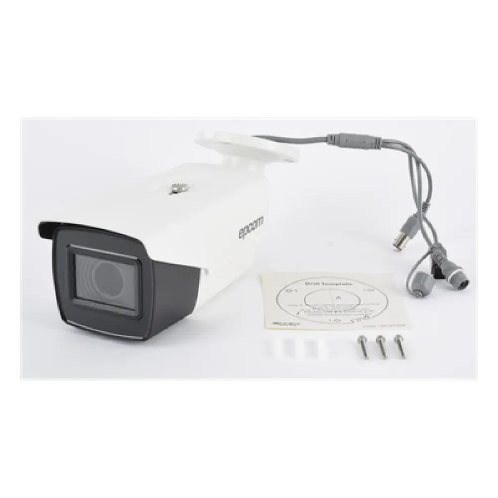 Cámara Bullet TURBOHD 4K / Lente Mot. 2.7 a 13.5 mm / IR EXIR 80 m / 262 ft / IP67 / 12 Vcc - 24 VCA / dWDR