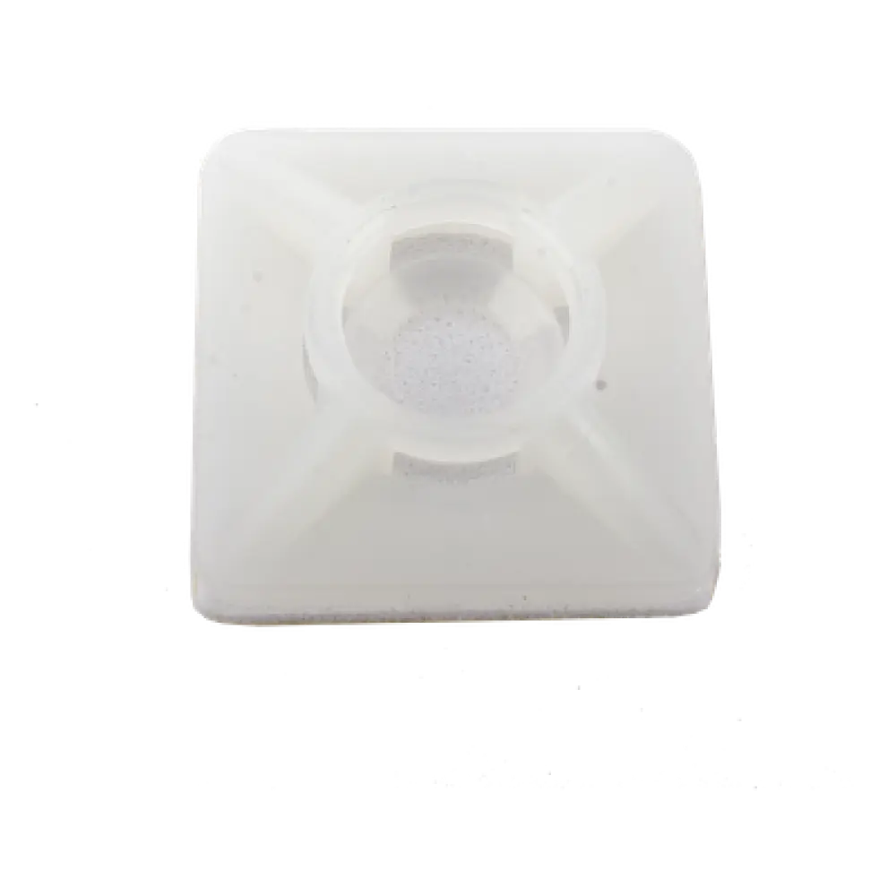 Base Autoadherible para Cinchos / 19x19 mm / Nylon Resistente / Temperatura -10°C a 50°C / Paquete 100 Piezas / Orificio Central para Tornillo