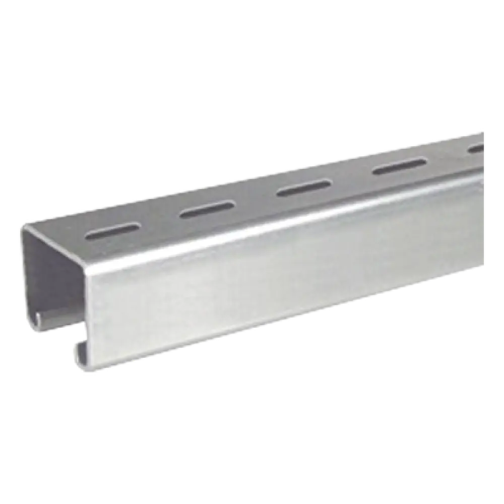 Unicanal Perforado / 4 x 4 cm / Calibre 16 / 3 m (9.8 ft) / Pregalvanizado Electrolítico / 1.5 mm Espesor