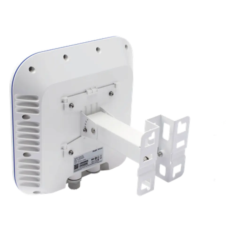 Punto de Acceso Mesh Wi-Fi 6 / 2.4 GHz 574 Mbps / 5 GHz 1200 Mbps / PoE Gigabit / SFP Óptico / 4 dBi y 6 dBi / Exterior 360°