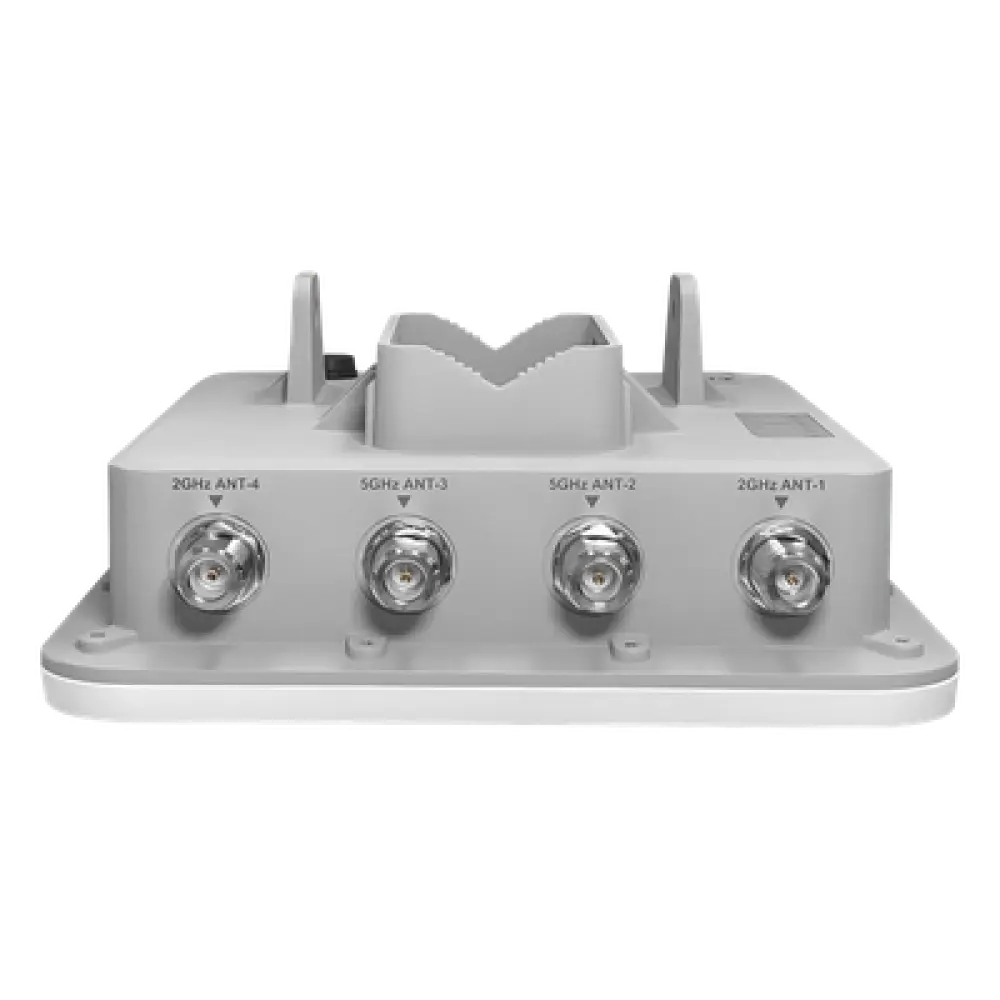 Punto de Acceso Industrial / Wi-Fi 6 / Doble Banda 2.4/5 GHz / 2x2 MIMO / 512 Usuarios / Cobertura 400 m (1312 ft) / IP67 / Puerto 2.5G + SFP