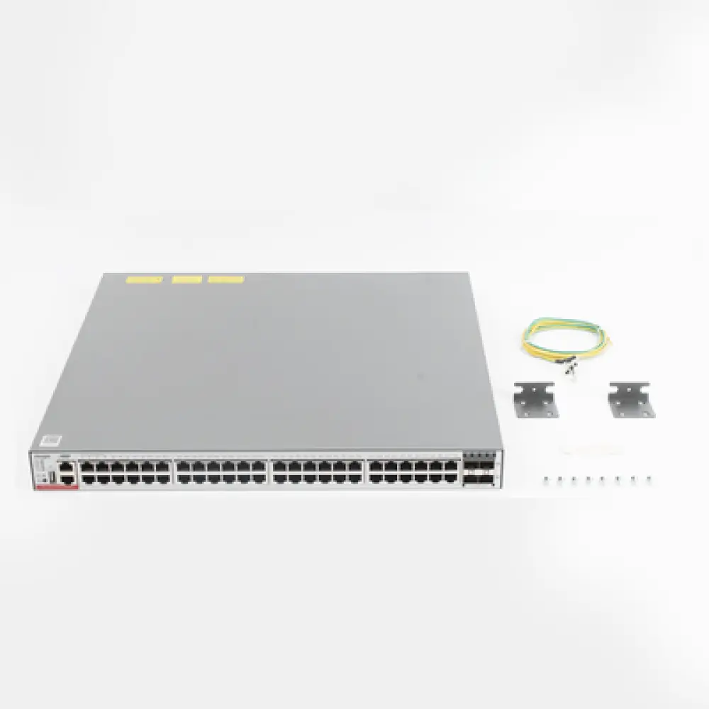 Switch Administrable Capa 3 PoE / 48 Puertos Gigabit / 4 SFP+ 10Gb / Potencia Total 1,480 W / Gestión en la Nube / Diseño Modular