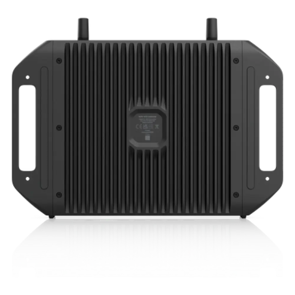 Cloud Gateway Industrial / Wi-Fi 7 Integrado / Puertos 10 GbE y 2.5 GbE / SFP+ / PoE+++ 90W / 350W Total / Sin Ventilador / -30 a 50 °C (-22 a 122 °F)