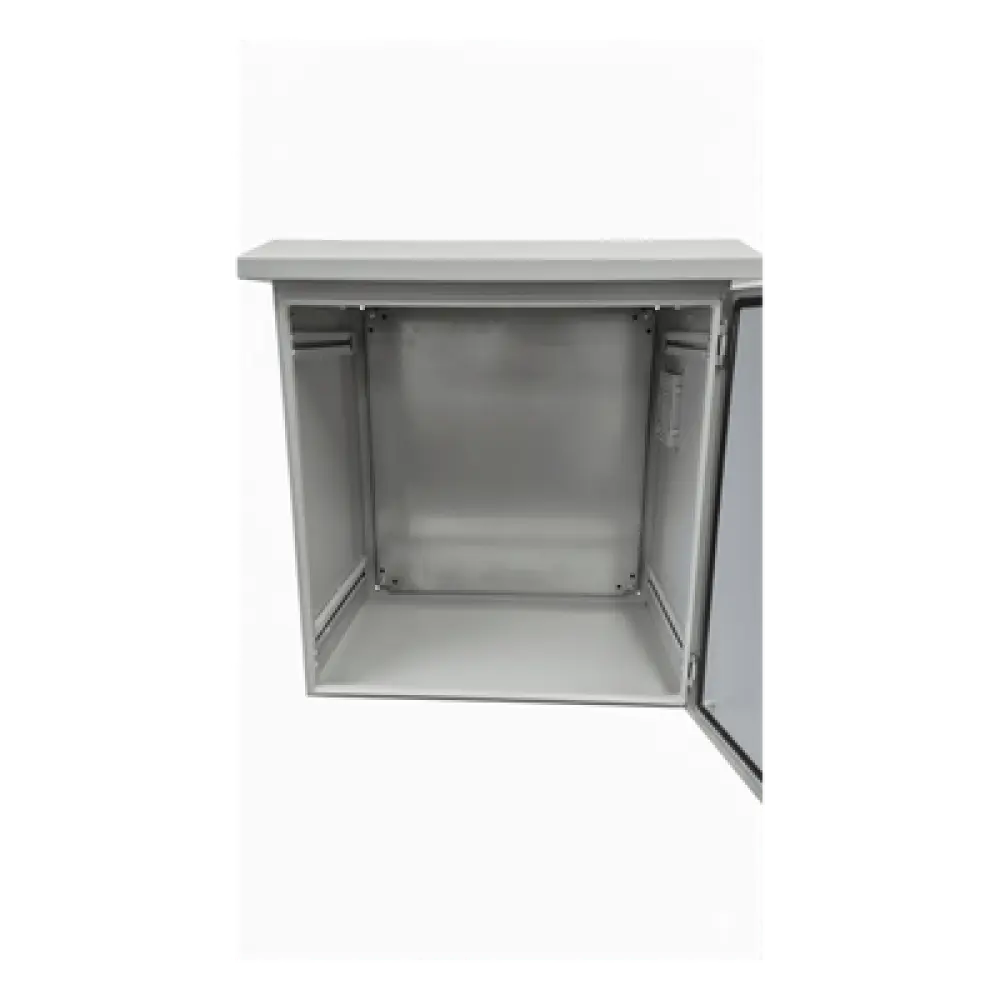 Gabinete de Acero para Exterior / IP55 / IK10 / Ventilación con Ventilador 110 VCA / 593 x 609 x 399 mm (1.95 x 2.0 x 1.31 ft) / Placa Trasera Galvanizada 550 x 565 mm