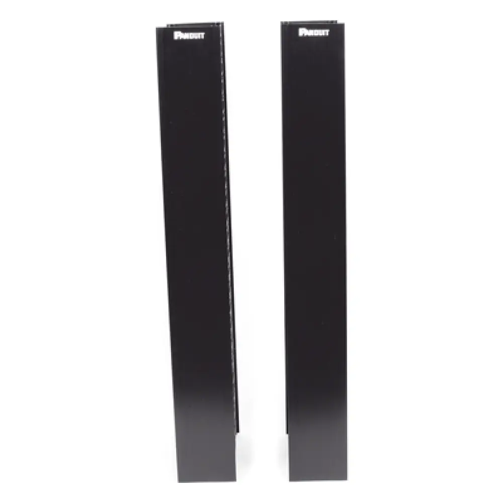Organizador de Cable Vertical / 45 Espacios de Rack / 6.9 pies de Alto / 131 Cables CAT6 / Frontal Sencillo / ABS Negro