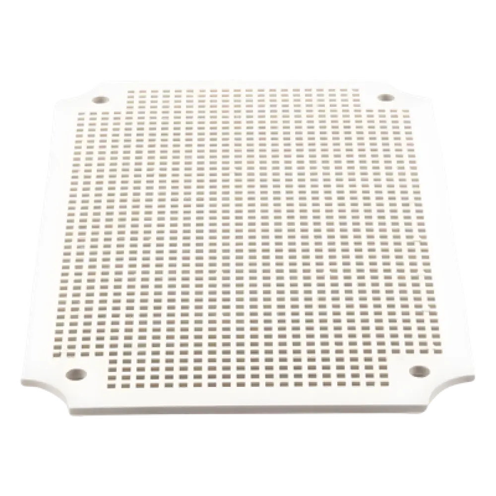 Placa Interna para Gabinete IP65 / ABS Resistente a Impactos / 250 x 160 mm / Instalación Torre, Poste o Pared / Optimizada para PoE y Baterías