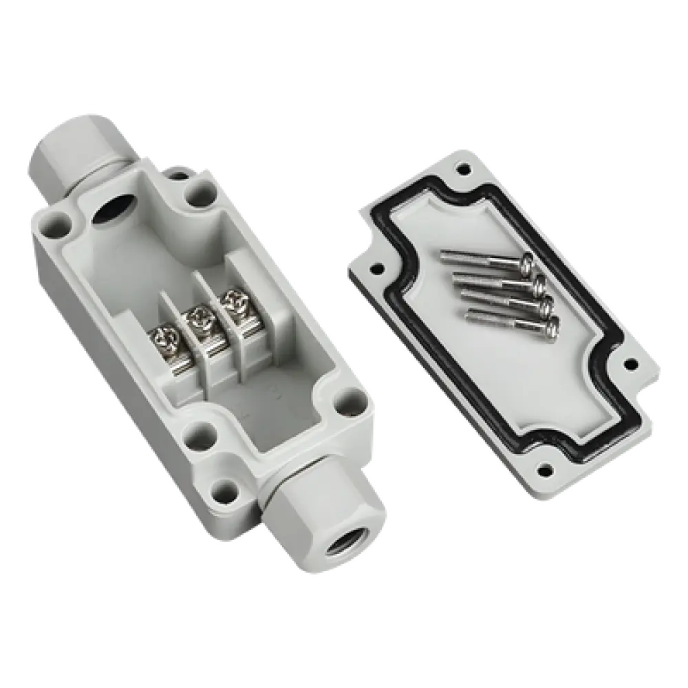 Caja de Conexión Exterior / IP66 / 3 Líneas / Terminales Tipo Herradura / Calibre 12-22 AWG / -40°C a +120°C