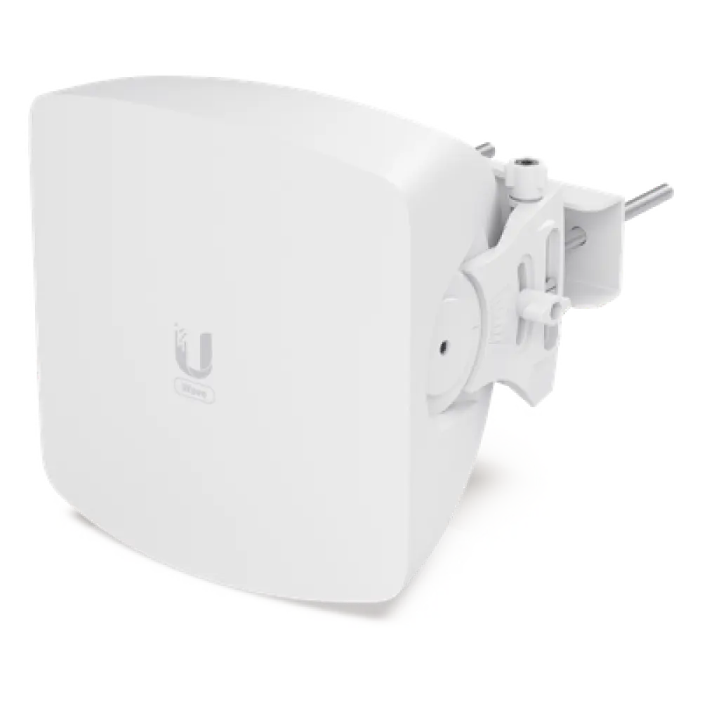 Punto de Acceso PtMP / 60 GHz + 5 GHz / 5.4 Gbps / Cobertura Sectorial 30° / Alcance 8 km (26,246.7 ft) / 31 Clientes / SFP+ 10G