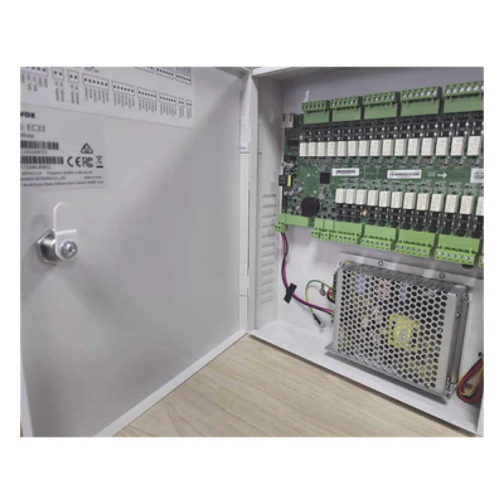 Controlador de Elevador IP / 32 Pisos / Gestión en la Nube / Wiegand 26/34 / PoE / 20,000 Tarjetas / 100,000 Eventos